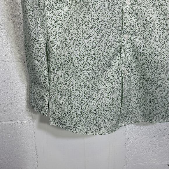 Bar III Men's Slim-Fit Contrast Vine Dress Shirt, White Green small $70 - Picture 4 of 8